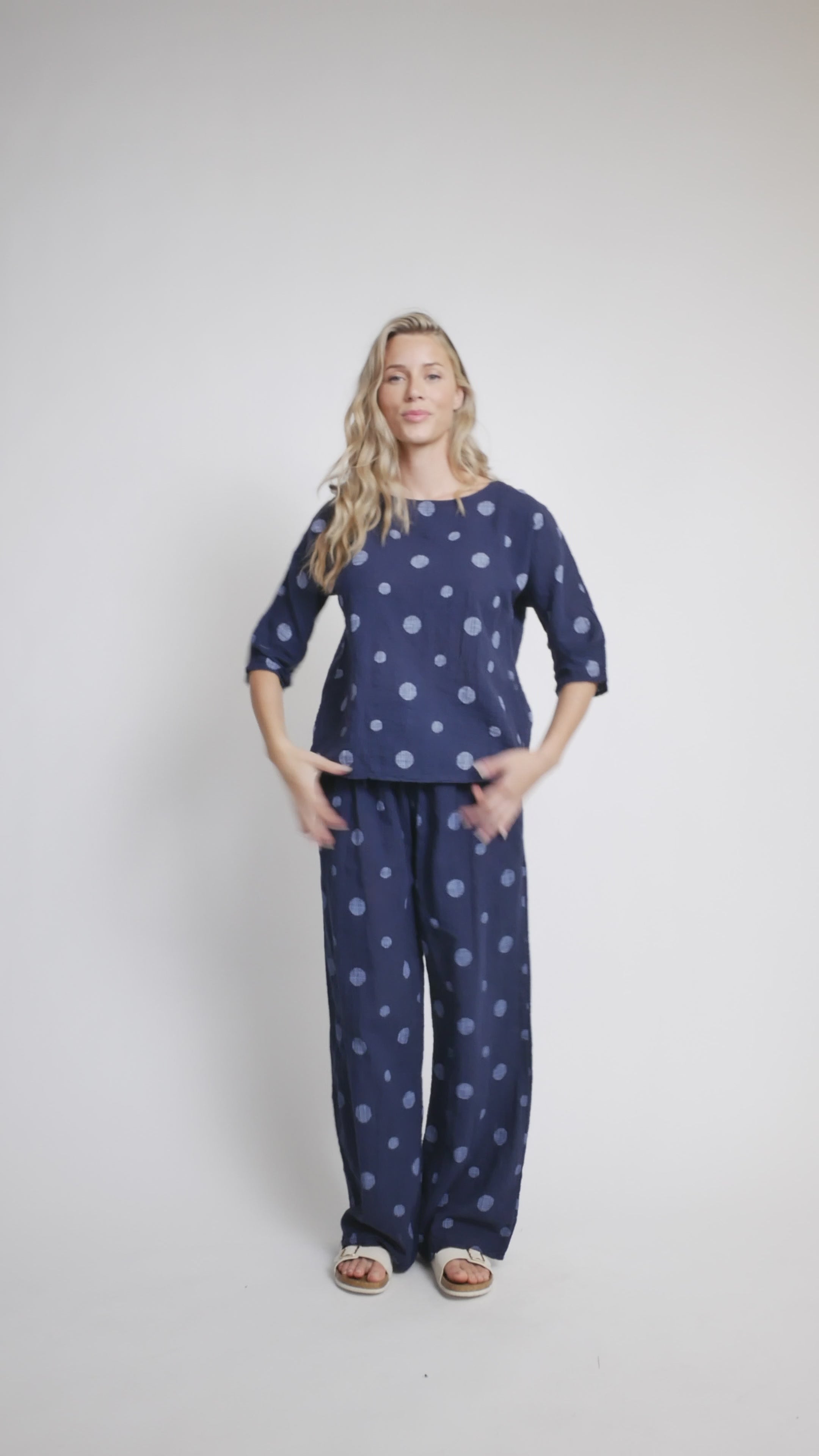 #color_MARINE / NAVY