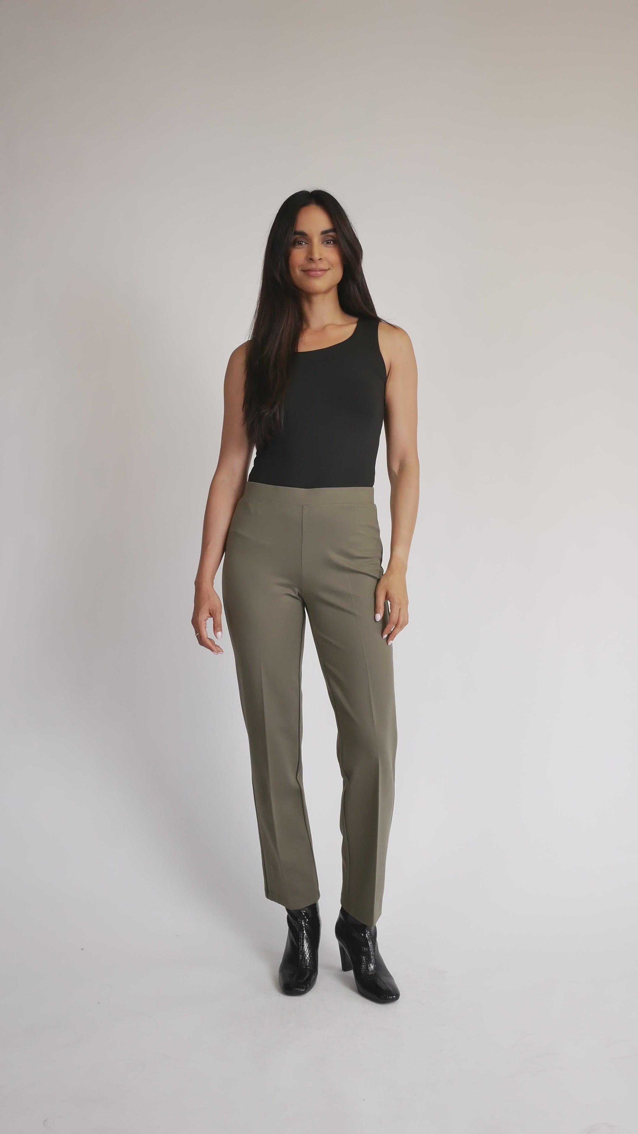 #Color_KHAKI