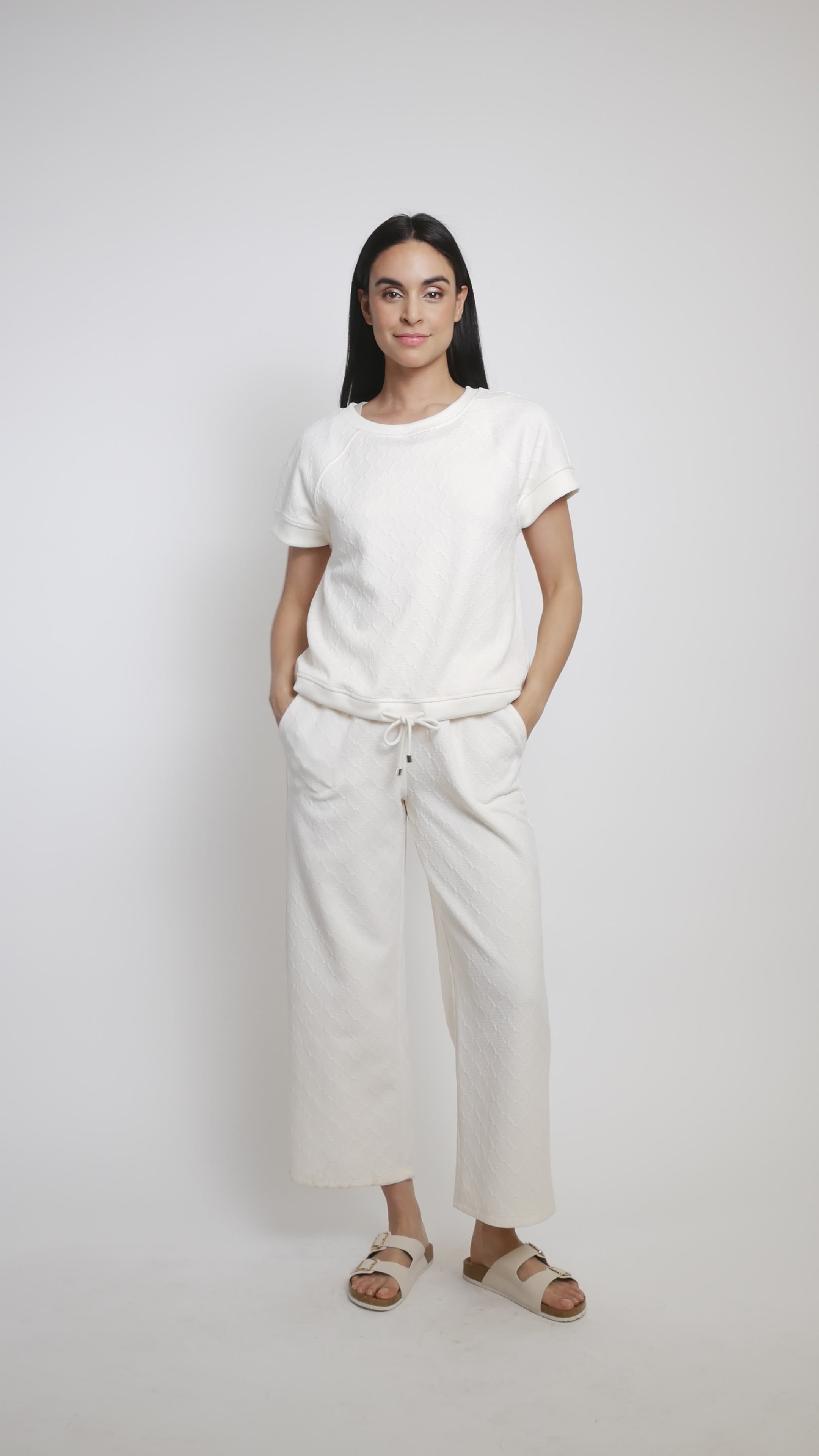 d.i.a.トップス Diamond knit drawstring hem top
