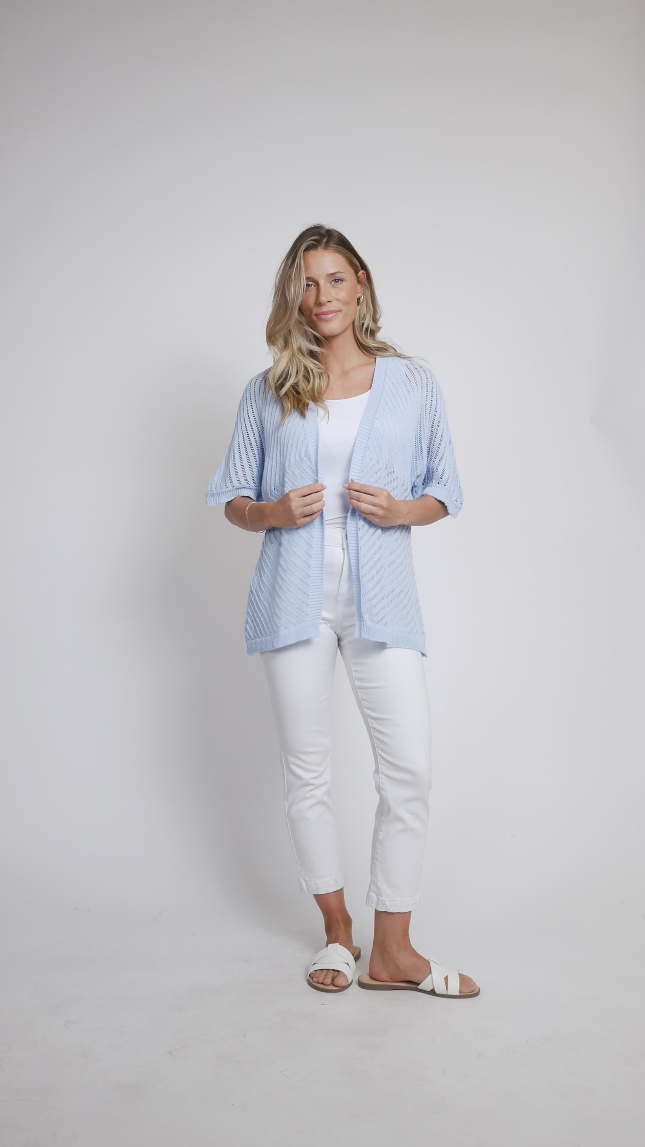 #color_BLEU PALE/LIGHT BLUE