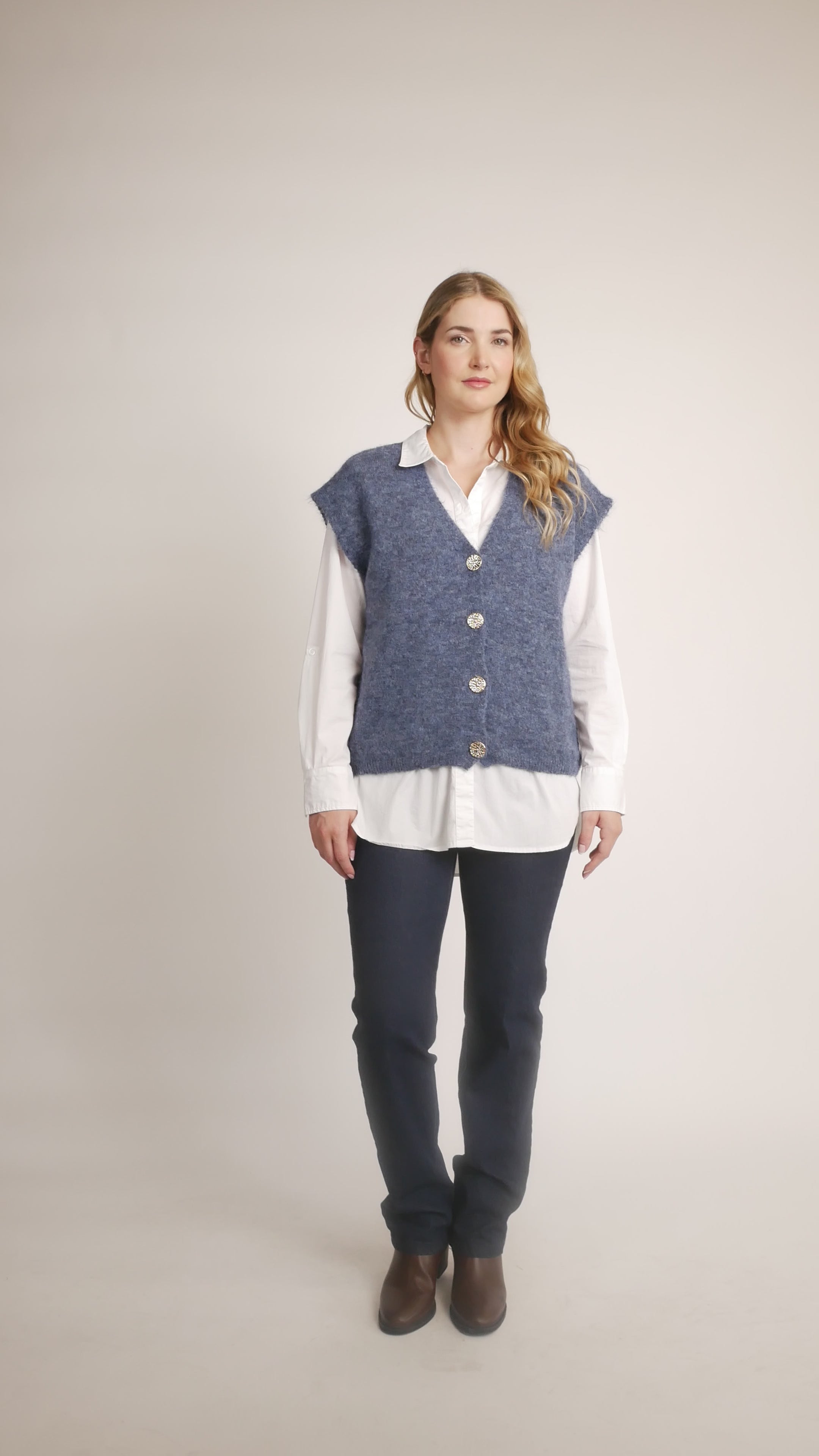 #color_DENIM